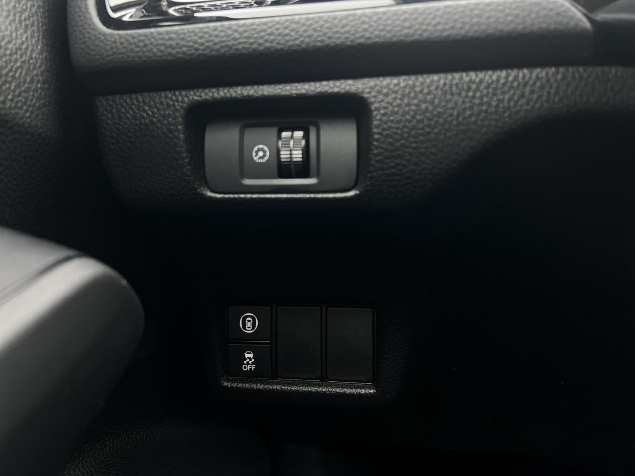 2022 Honda Civic EX   Sunroof   Htd Steering   Honda Sensing Photo