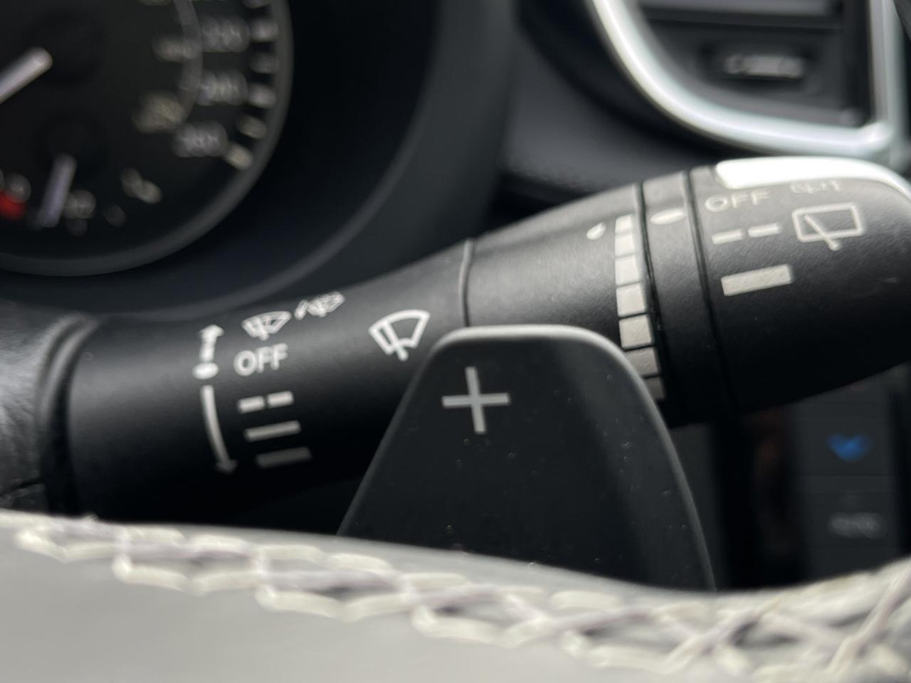 2021 Infiniti QX50 LUXE AWD Pearl white Leather   PRO PILOT   Htd Sea Photo