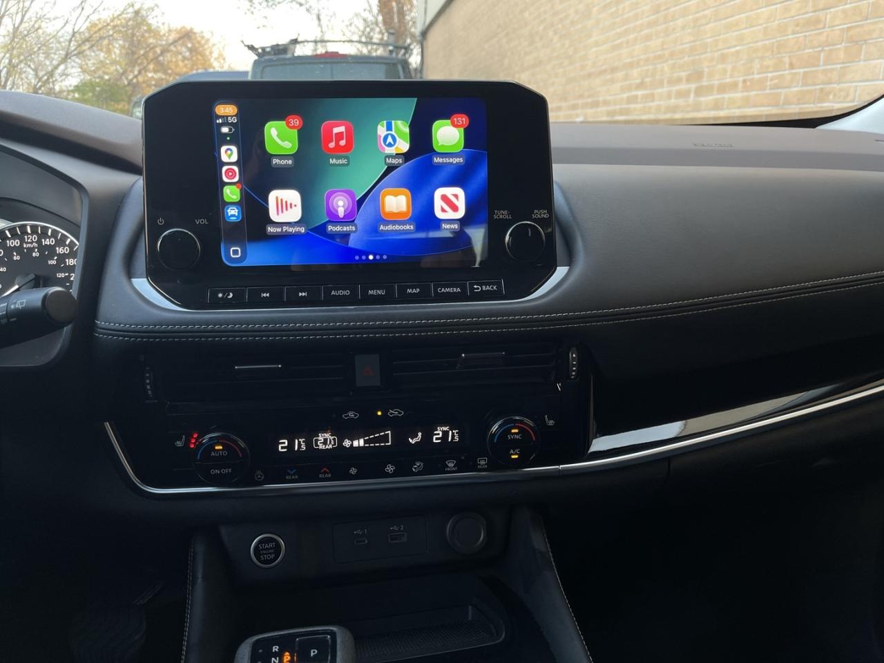 2023 Nissan Rogue SL AWD   Leather   Pano Roof   Navi Photo