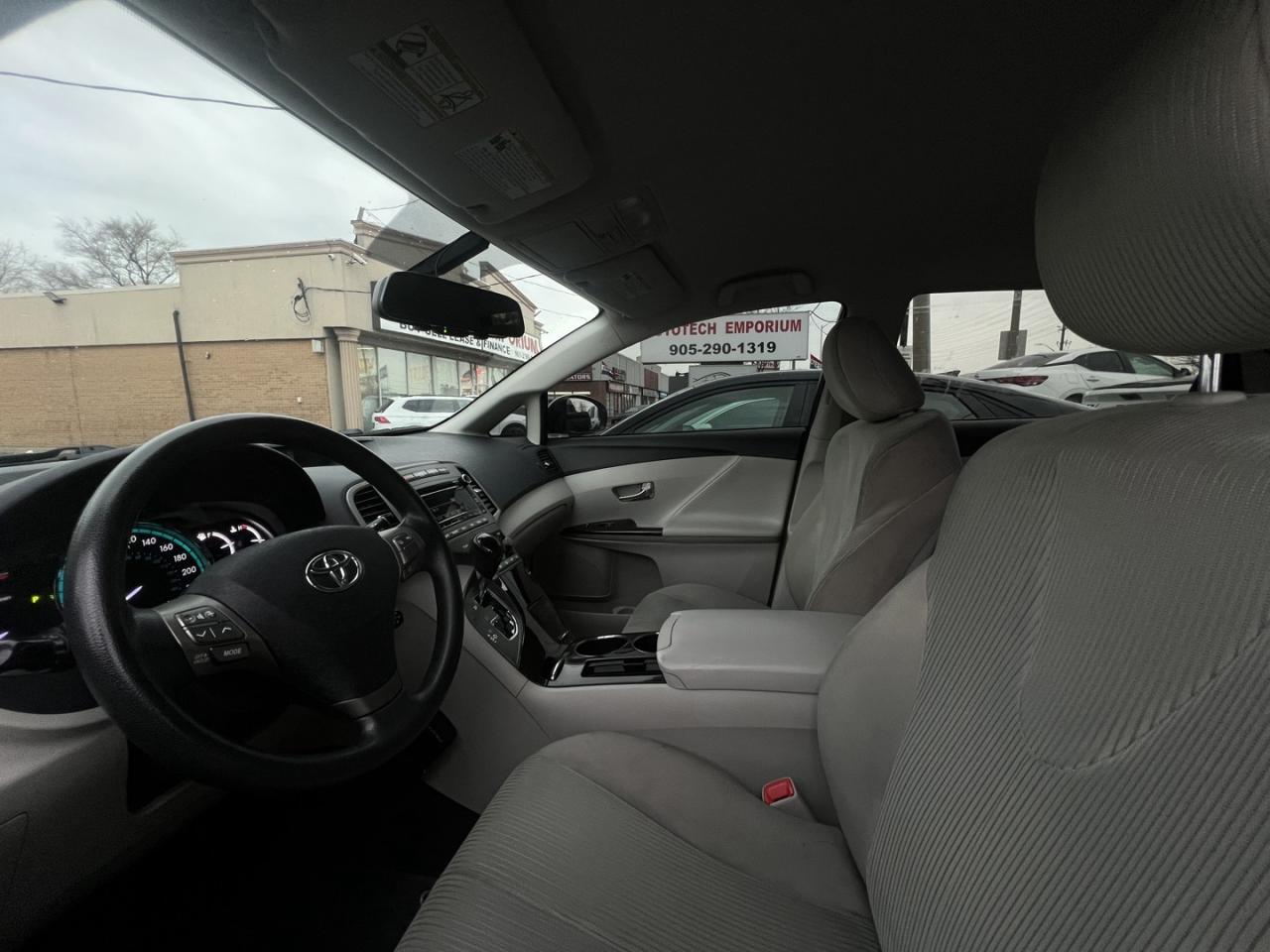 2011 Toyota Venza AWD V6   Alloys   Cruise Control   Power Options Photo