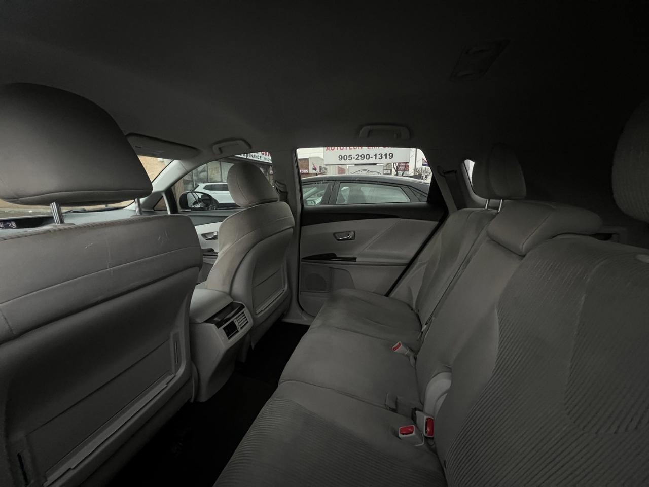 2011 Toyota Venza AWD V6   Alloys   Cruise Control   Power Options Photo