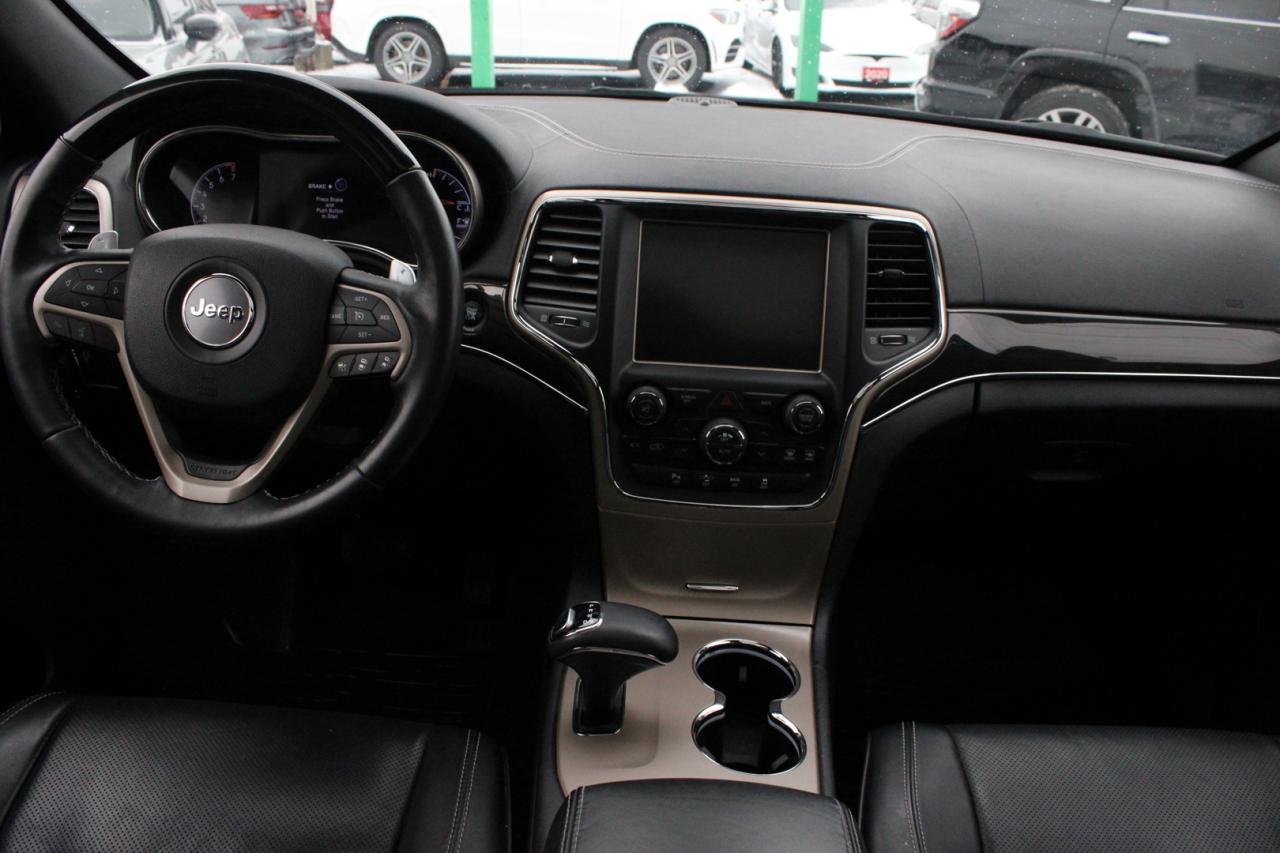 2015 Jeep Grand Cherokee Overland 4WD No Accident Clean Carfax CERTIFIED Photo