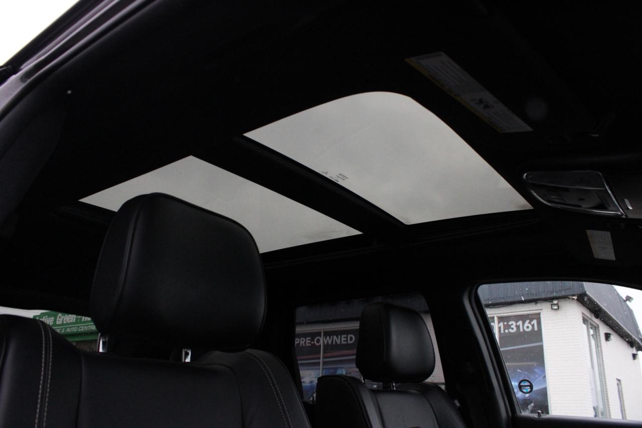 2015 Jeep Grand Cherokee Overland 4WD No Accident Clean Carfax CERTIFIED Photo