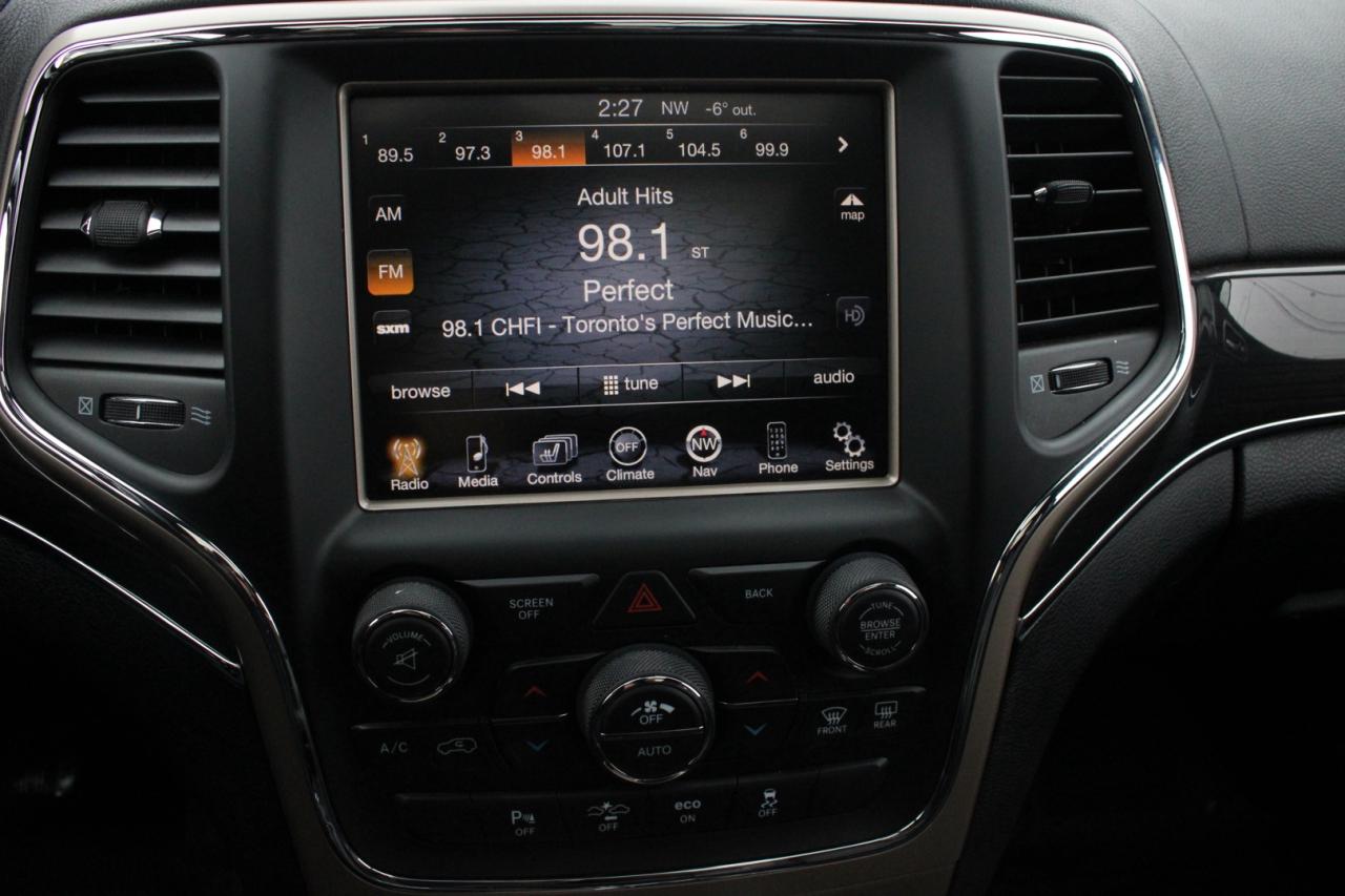 2015 Jeep Grand Cherokee Overland 4WD No Accident Clean Carfax CERTIFIED Photo