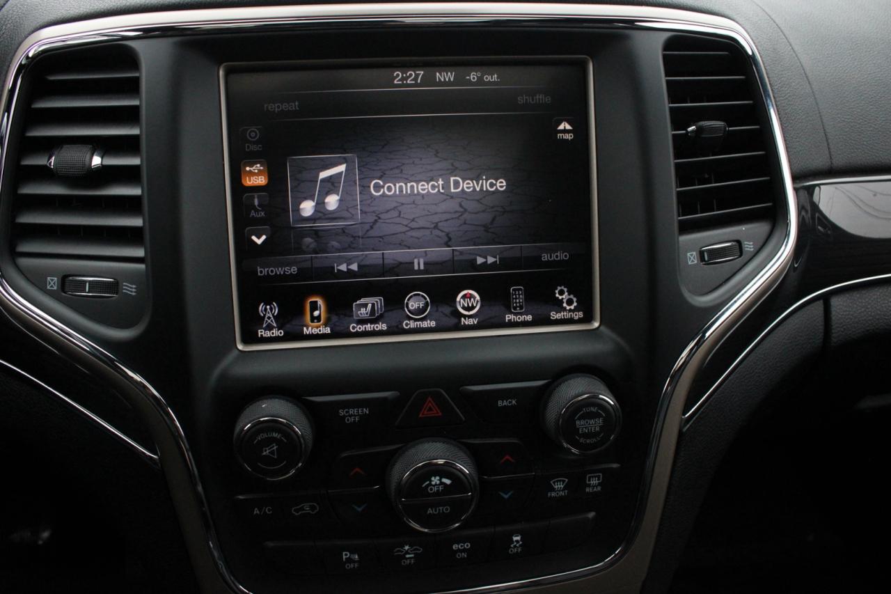 2015 Jeep Grand Cherokee Overland 4WD No Accident Clean Carfax CERTIFIED Photo