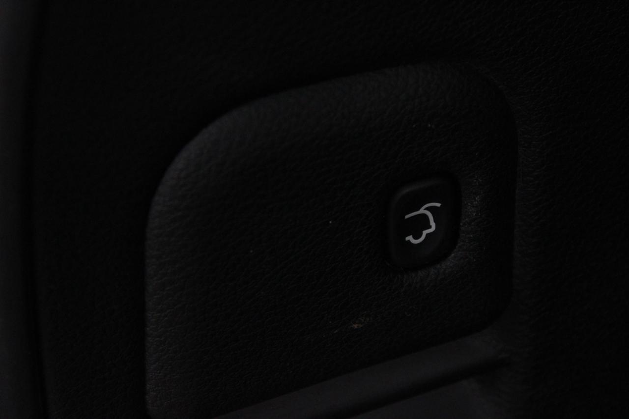 2015 Jeep Grand Cherokee Overland 4WD No Accident Clean Carfax CERTIFIED Photo