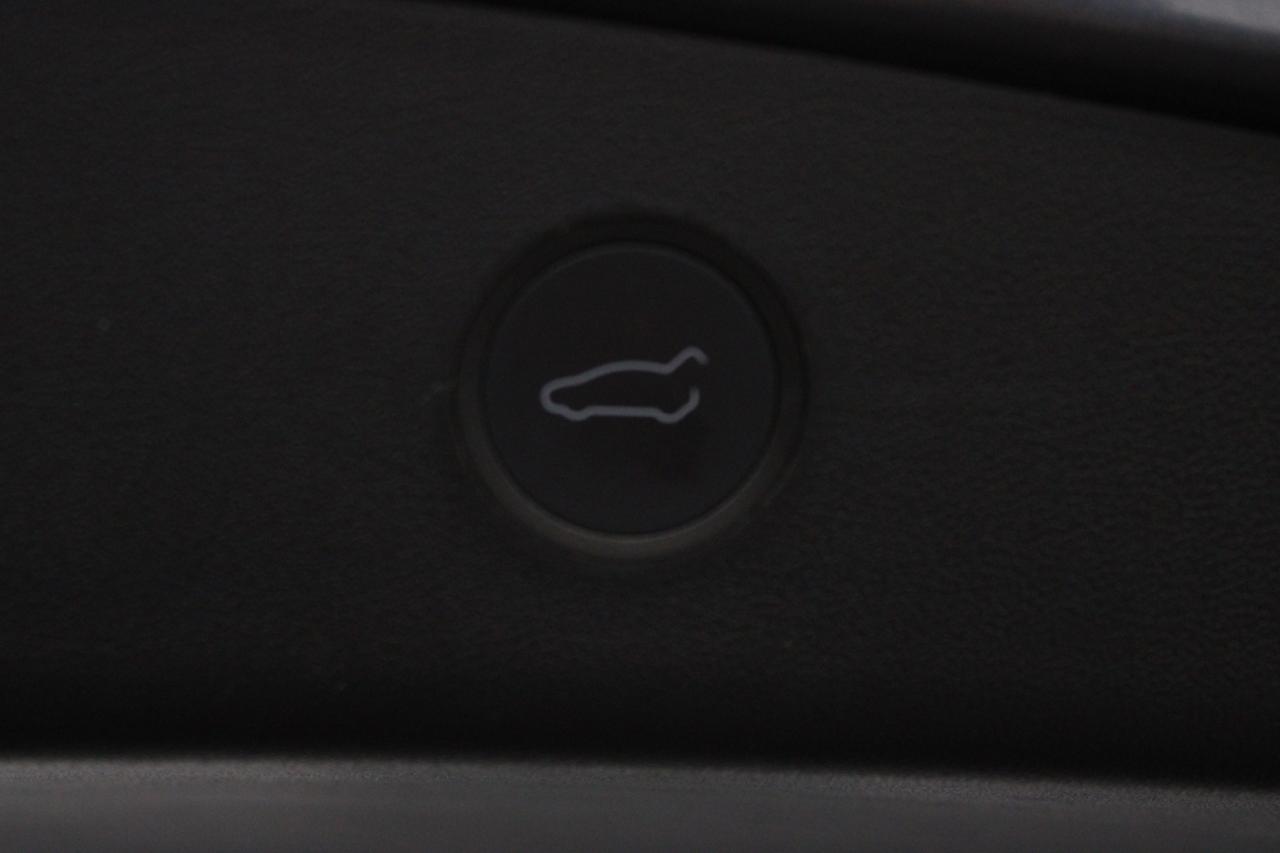 2022 Tesla Model 3 Performance   Dual Motor   No Accident   Clean Car Photo