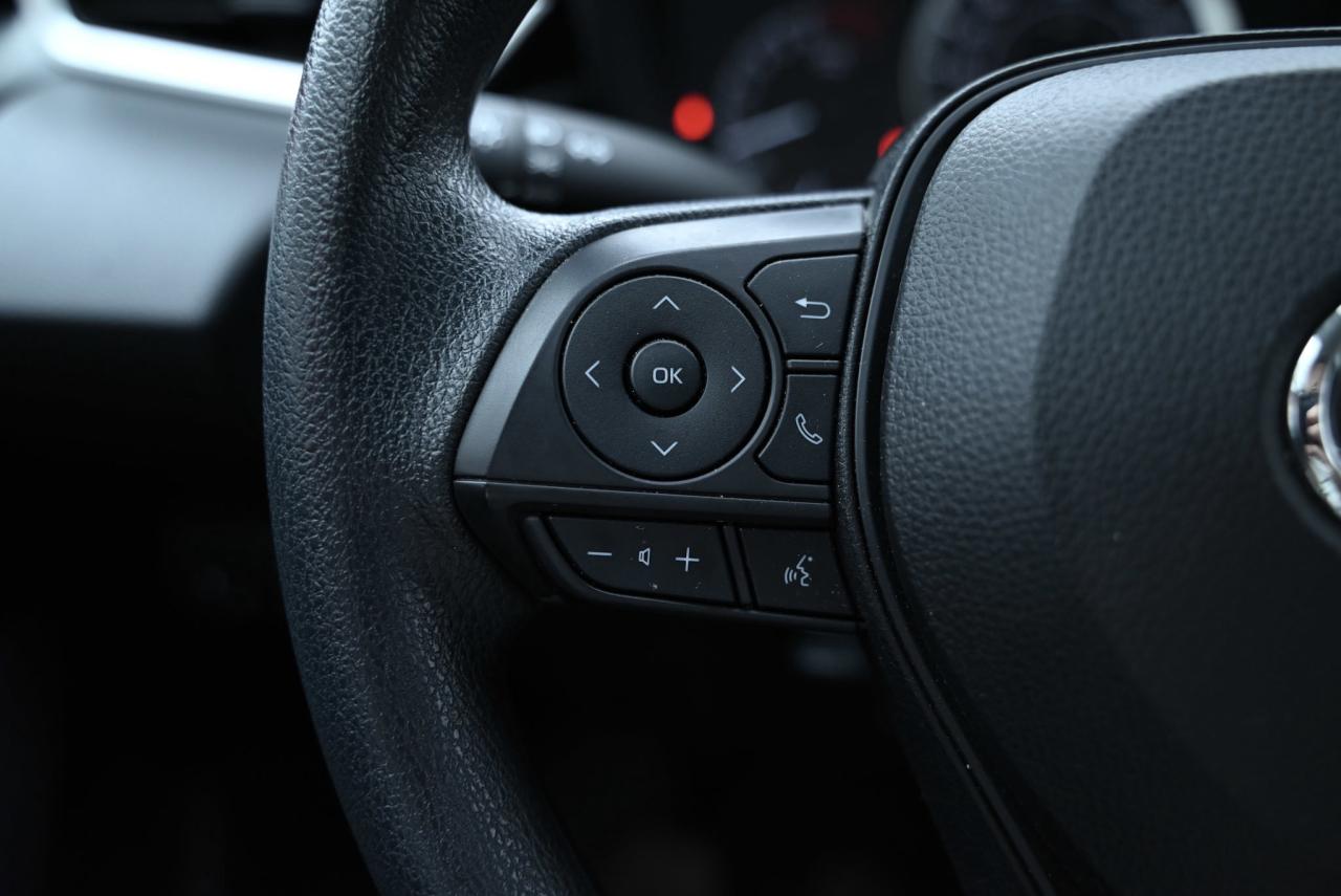 2022 Toyota Corolla Only 34000 kilo wow/ Auto/1-owner Photo