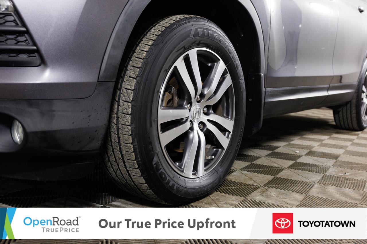 2016 Honda Pilot EX! LOADED! LOW MILEAGE! Photo