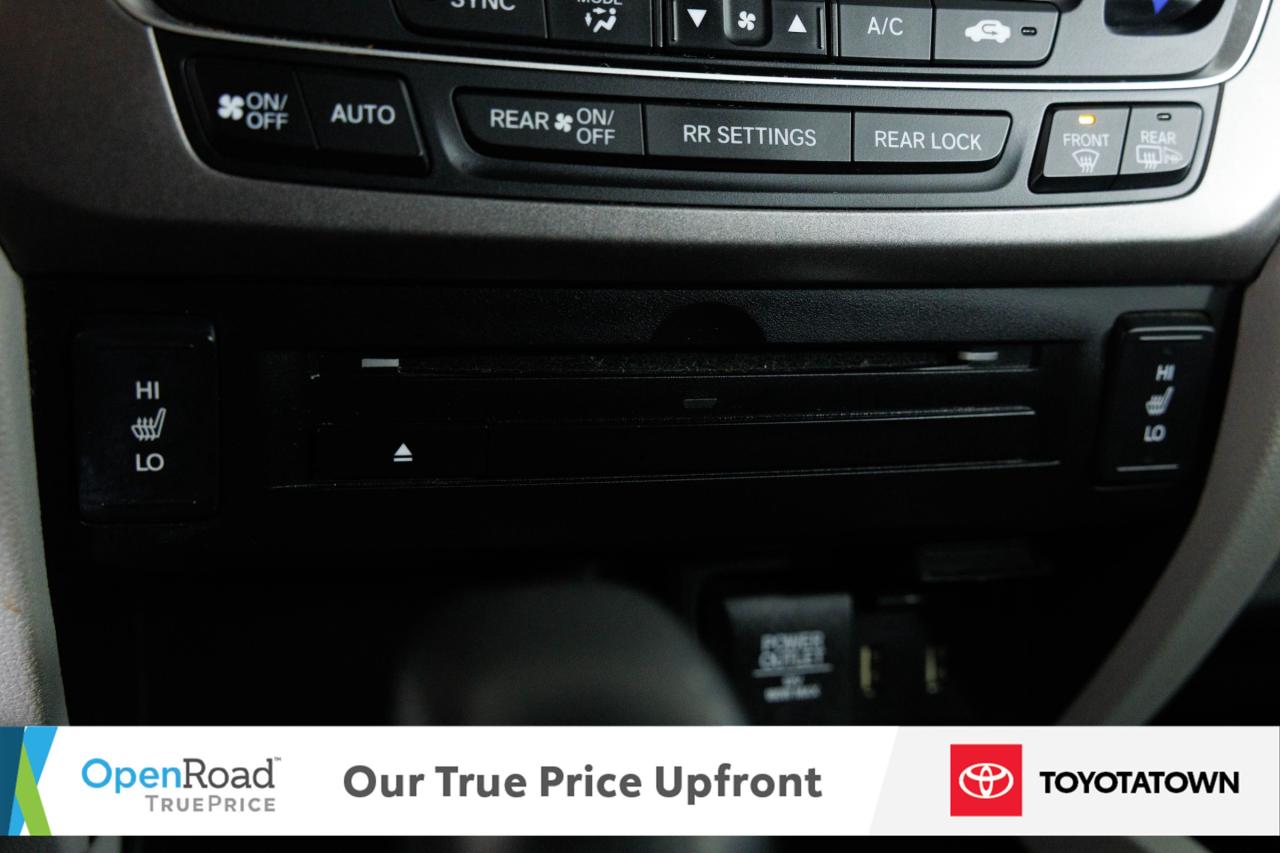 2016 Honda Pilot EX! LOADED! LOW MILEAGE! Photo