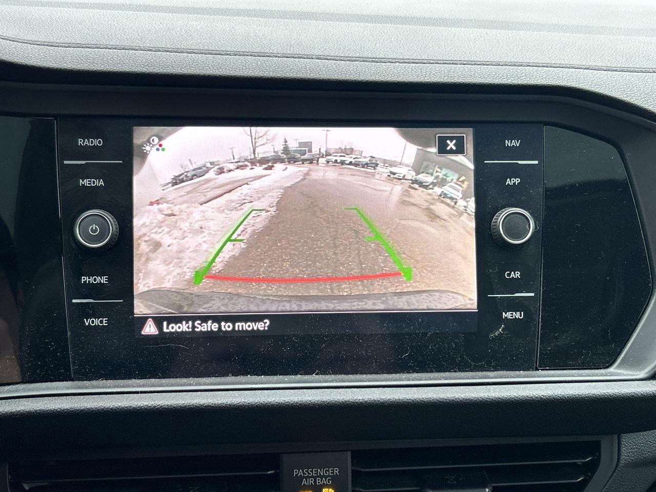 2021 Volkswagen Jetta Execline 1.4T 8sp at w/Tip Navigation  Sunroof  Al Photo