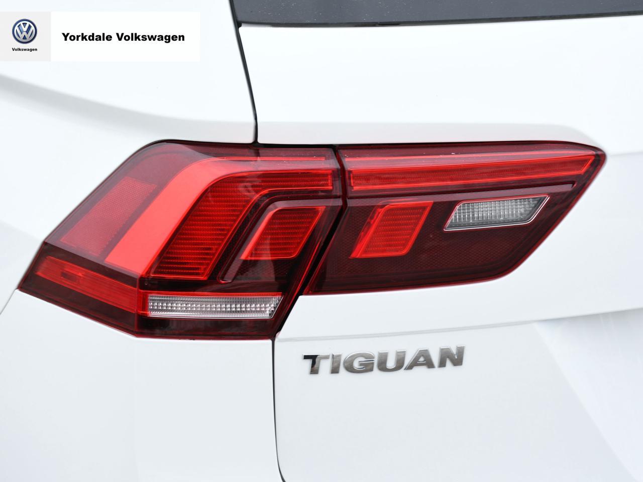 2021 Volkswagen Tiguan 4Motion Photo