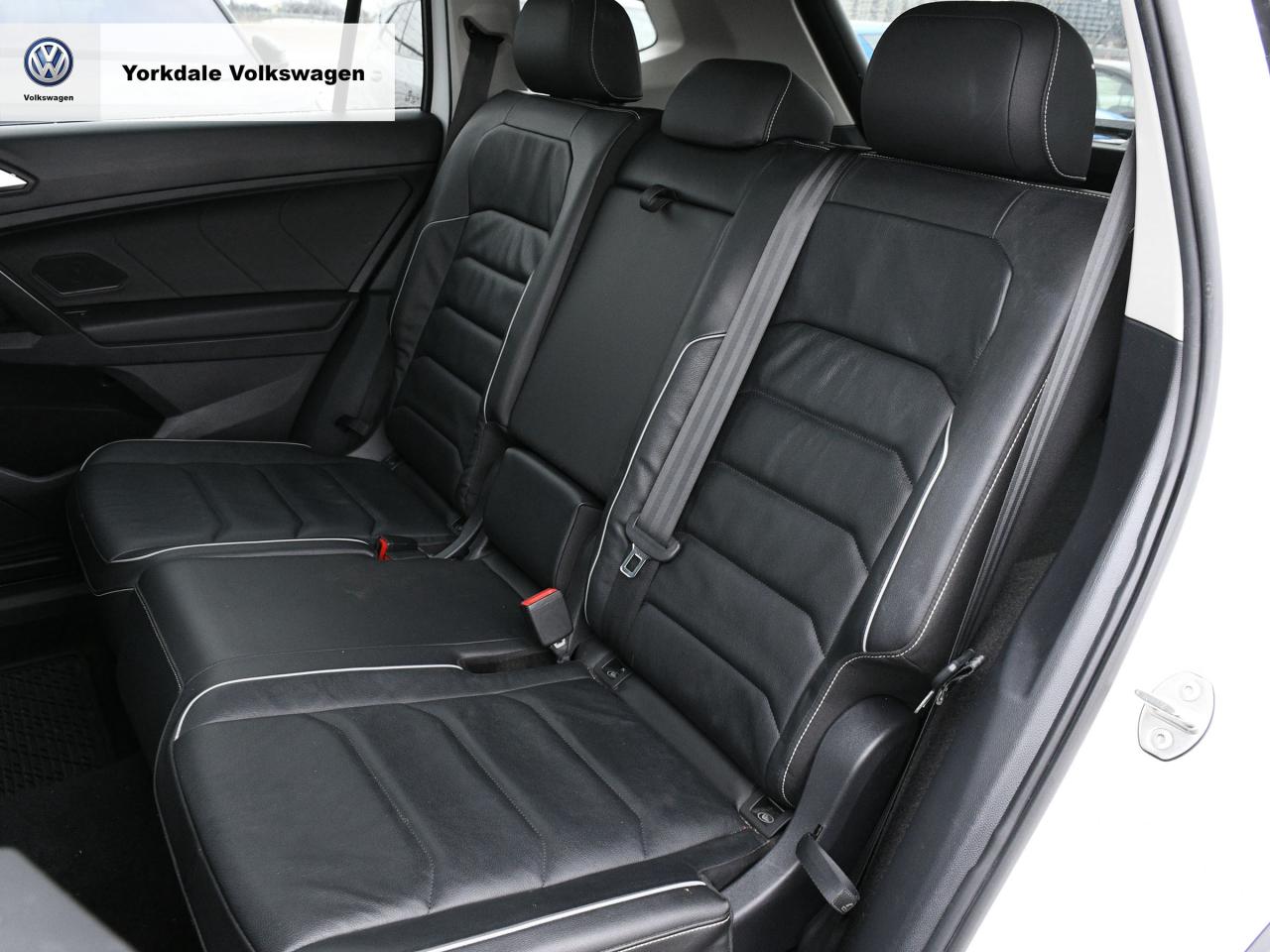 2021 Volkswagen Tiguan 4Motion Photo