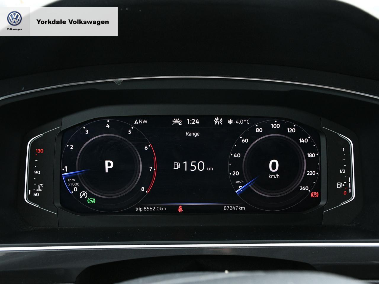 2021 Volkswagen Tiguan 4Motion Photo