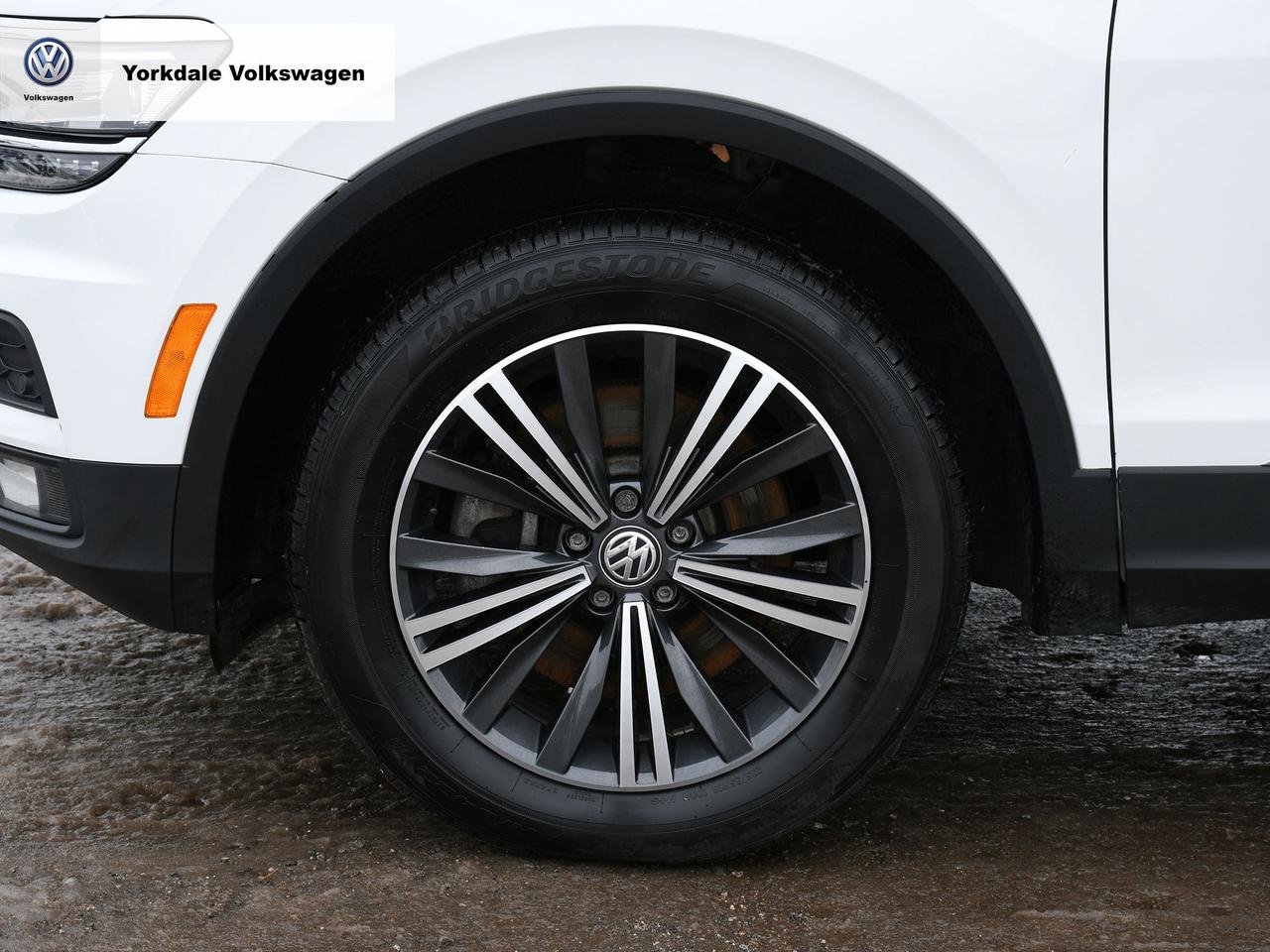 2021 Volkswagen Tiguan 4Motion Photo