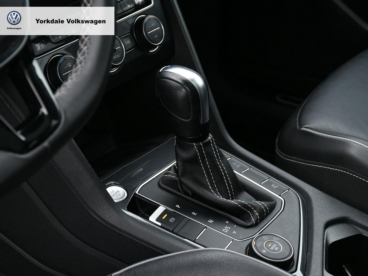 2021 Volkswagen Tiguan 4Motion Photo