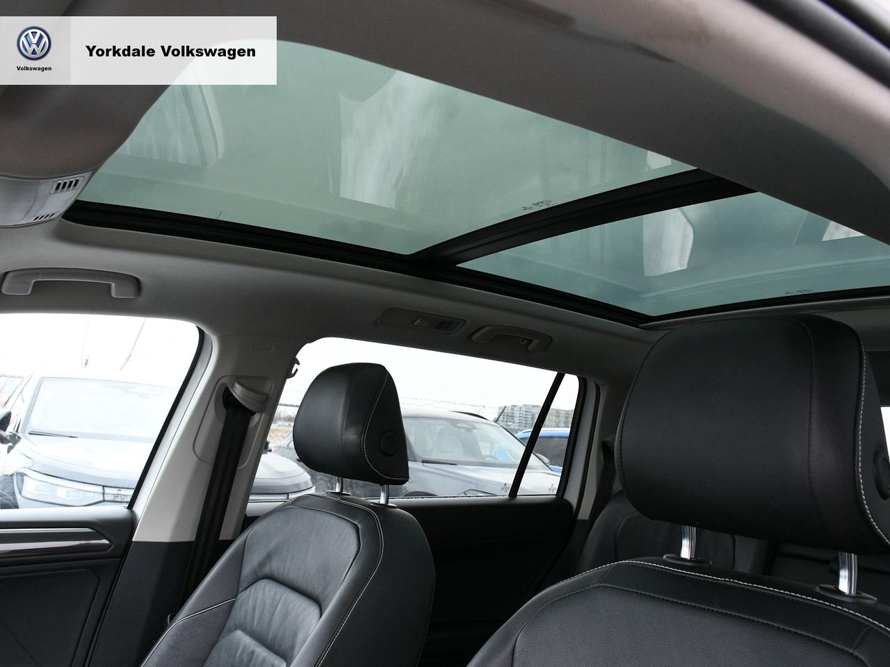 2021 Volkswagen Tiguan 4Motion Photo