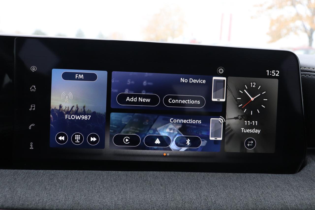 2025 Nissan Kicks SV FWD Photo