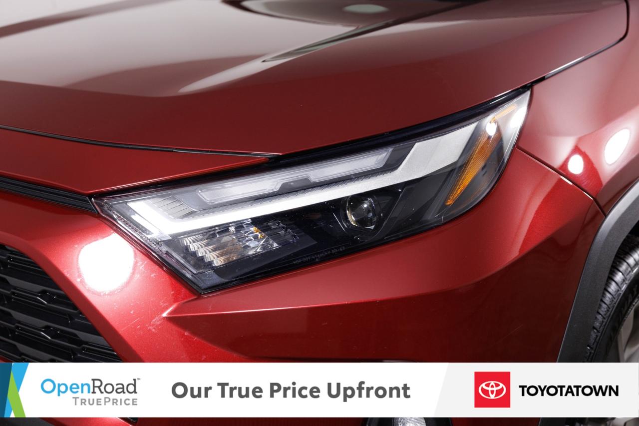 2022 Toyota RAV4 XLE PREMIUM! CERTIFIED PRE OWNED! ACCIDENT FREE! E Photo