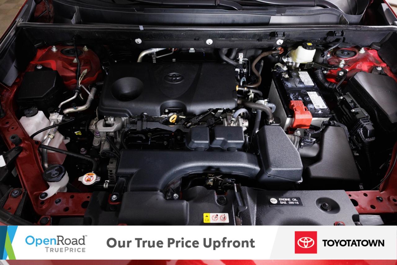 2022 Toyota RAV4 XLE PREMIUM! CERTIFIED PRE OWNED! ACCIDENT FREE! E Photo