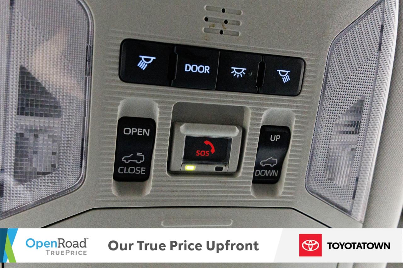 2022 Toyota RAV4 XLE PREMIUM! CERTIFIED PRE OWNED! ACCIDENT FREE! E Photo