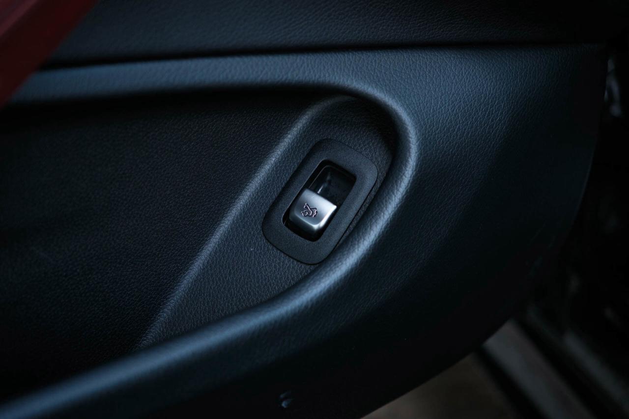 2020 Mercedes-Benz C-Class AMG43 Coupe Photo