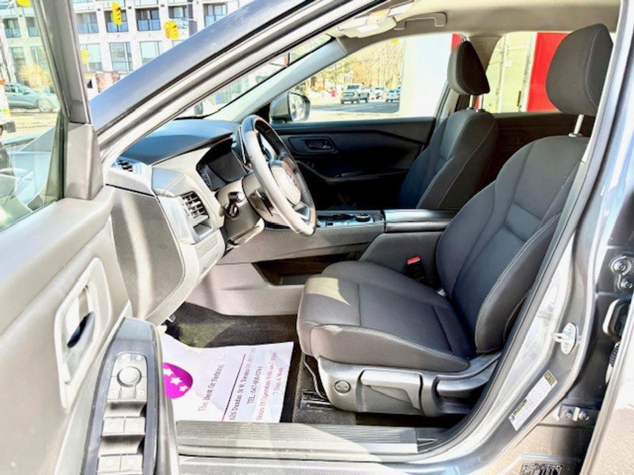 2024 Nissan Rogue S AWD, APPLE CARPLAY, BLIND SPOT, BLUETOOTH, ALLOY Photo