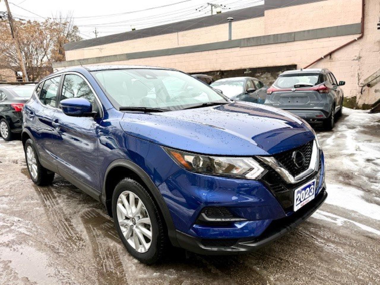 2023 Nissan Qashqai S AWD, APPLE CARPLAY, BLIND SPOT, BLUETOOTH, ALLOY Photo