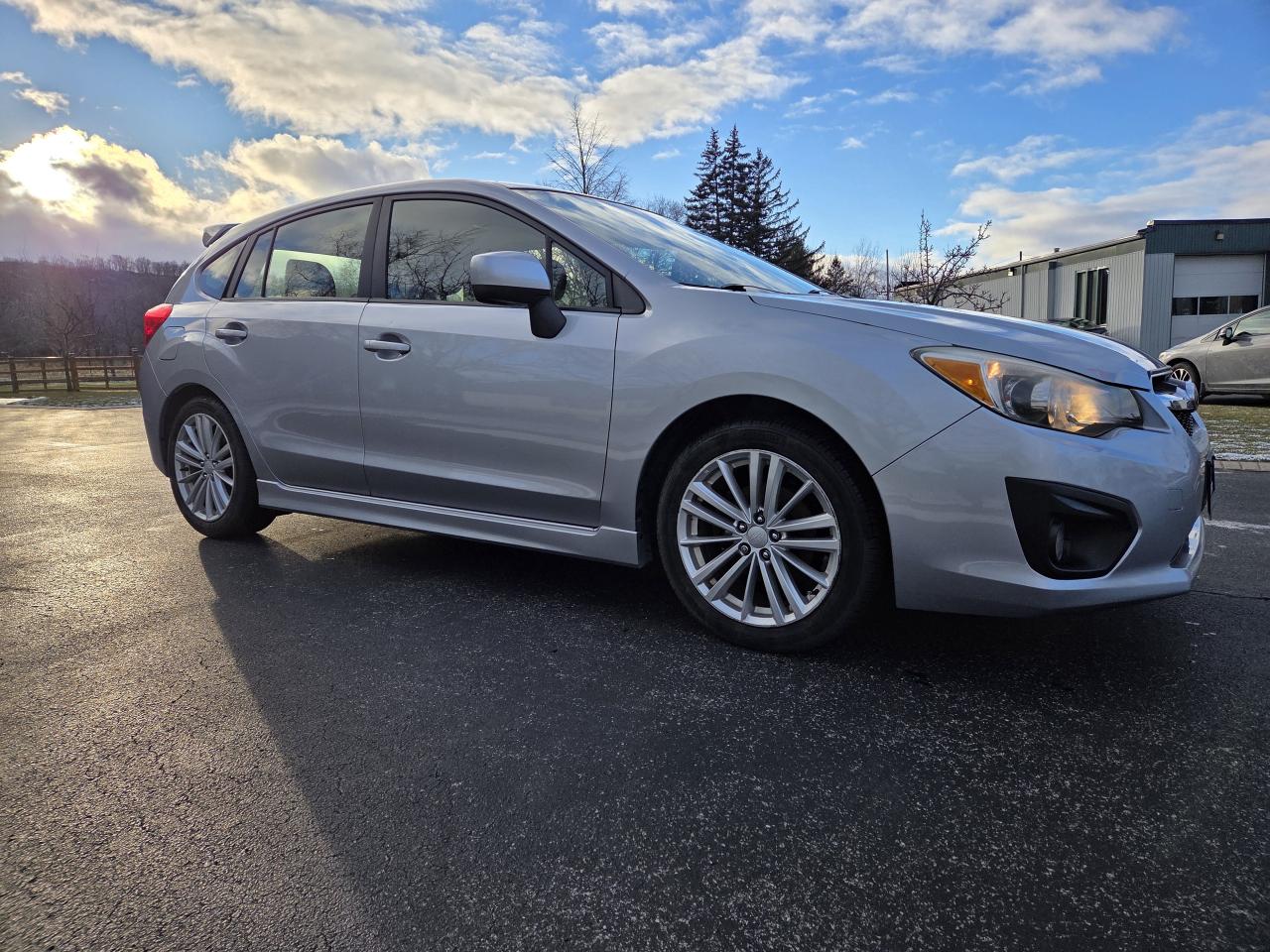 2013 Subaru Impreza 5dr HB Auto, 2.0i w/Touring Pkg, Only 76Kms Photo