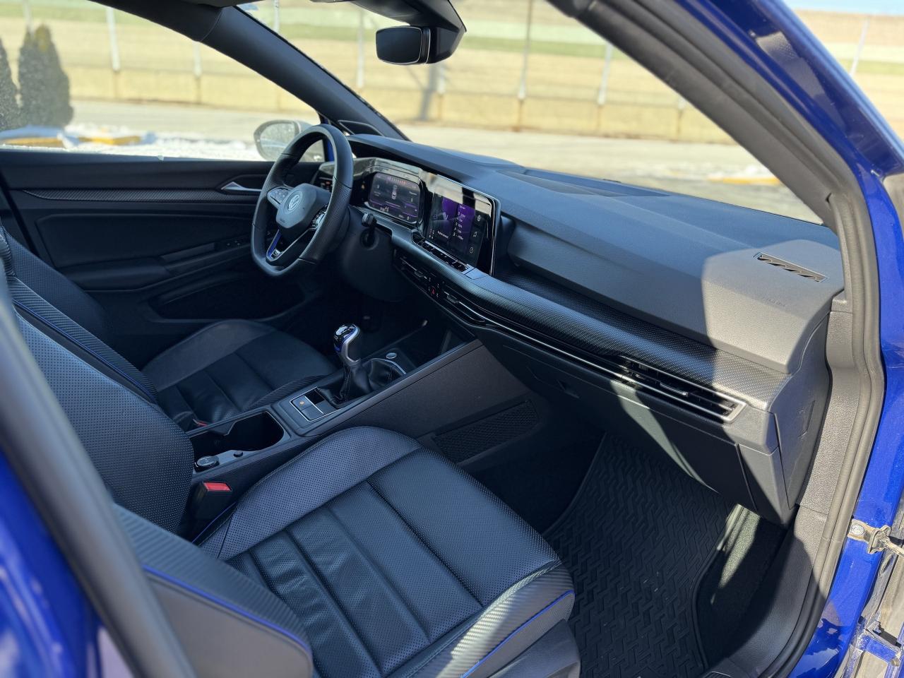 2022 Volkswagen Golf R Manual   Sunroof   Lapiz Blue Photo