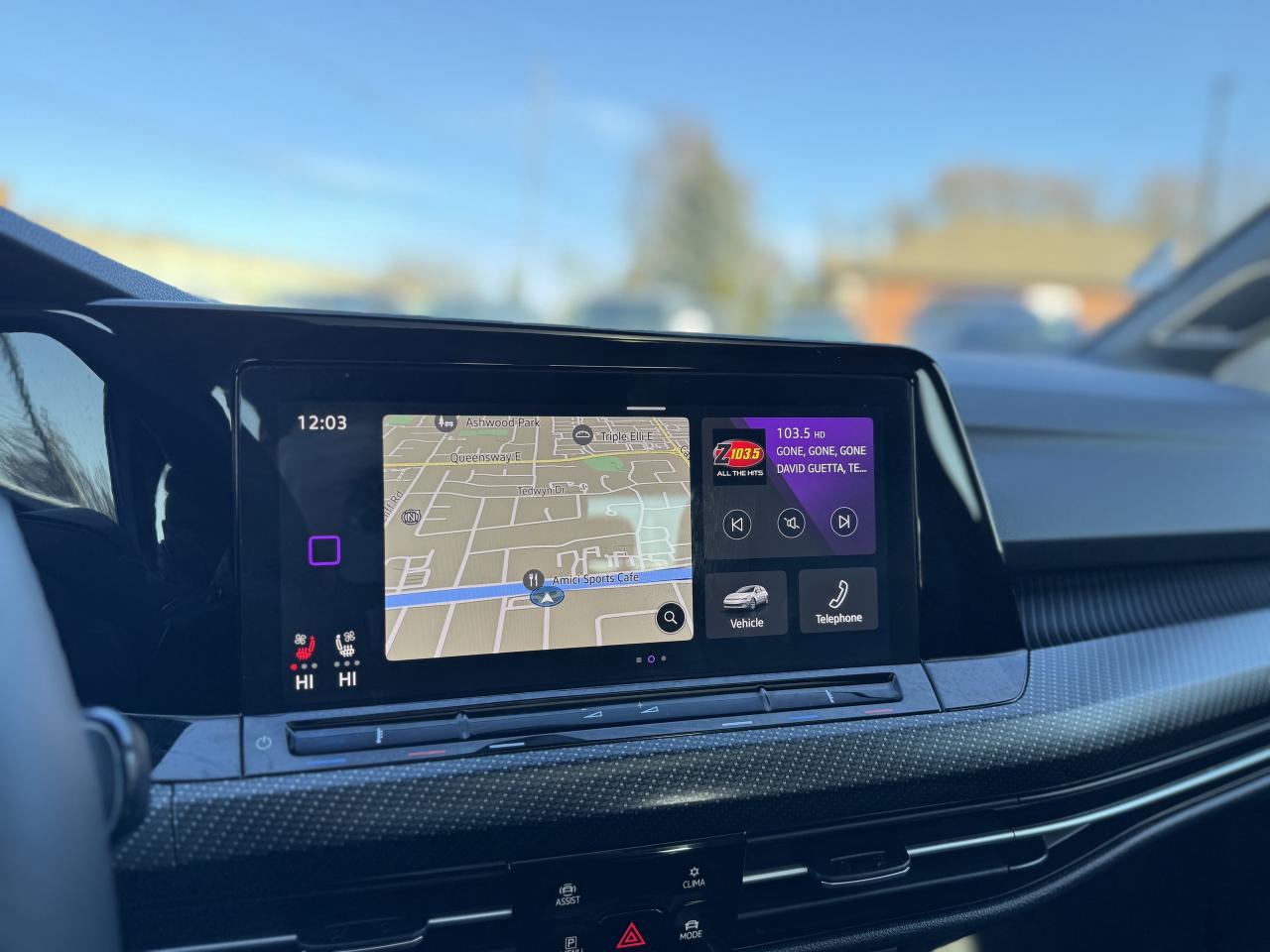 2022 Volkswagen Golf R Manual   Sunroof   Lapiz Blue Photo