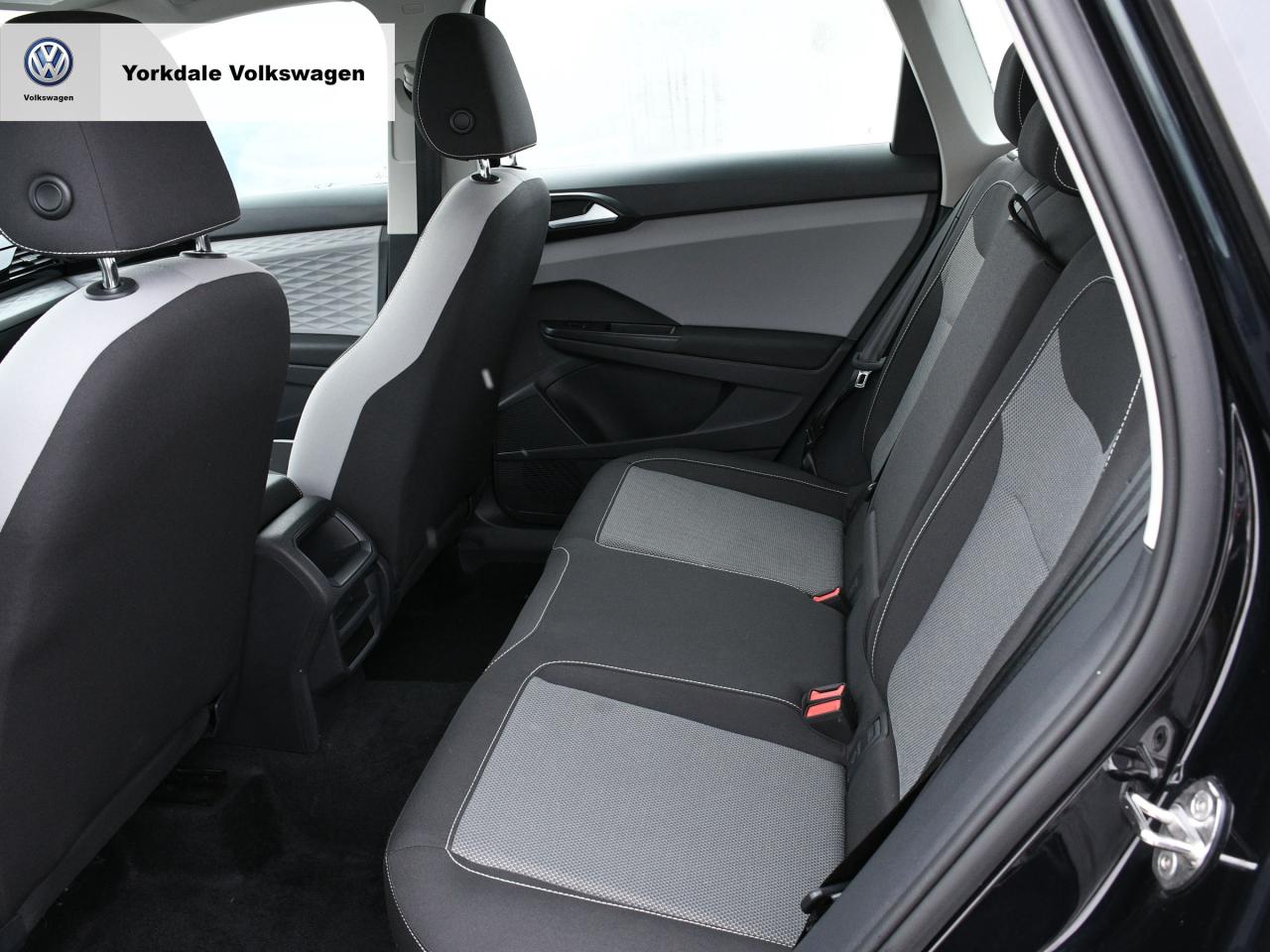 2023 Volkswagen Taos  Photo