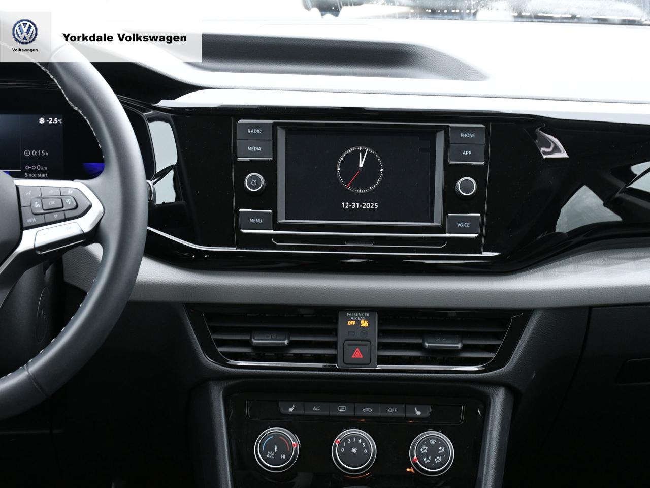 2023 Volkswagen Taos  Photo