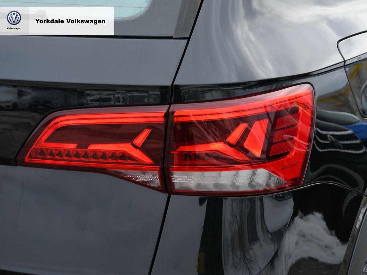 2023 Volkswagen Taos  Photo