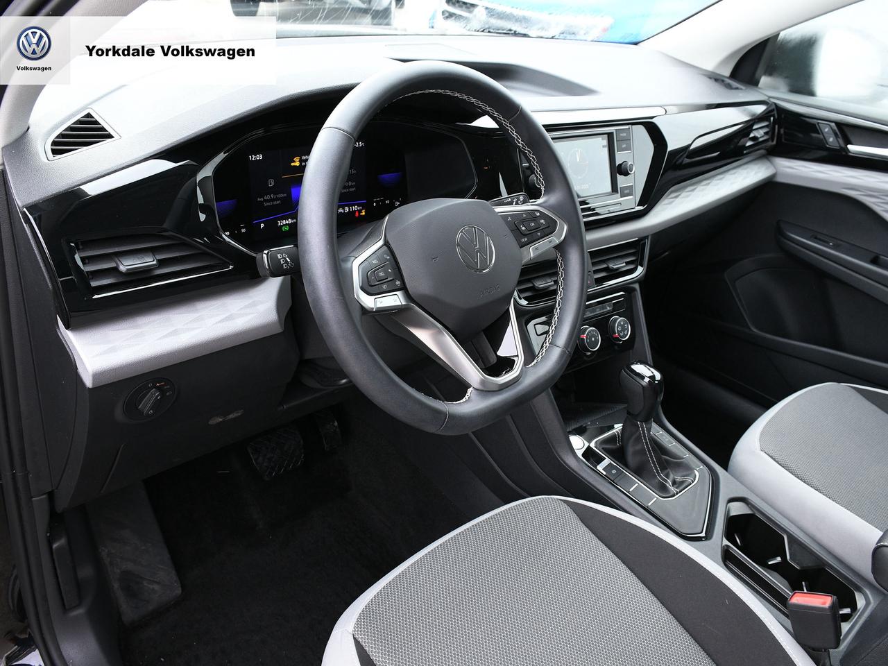 2023 Volkswagen Taos  Photo