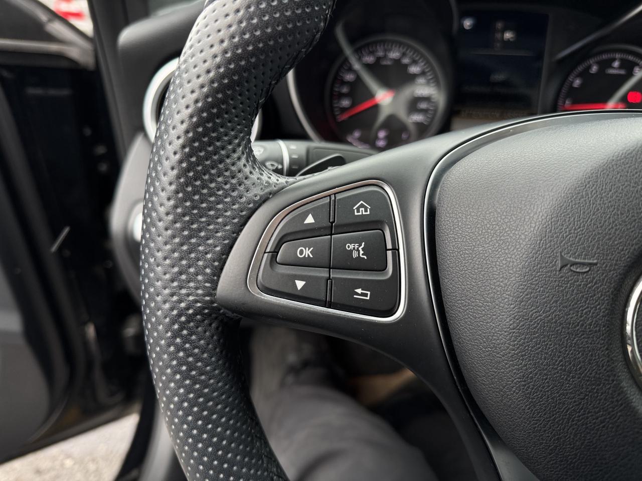 2017 Mercedes-Benz C-Class C300 4MATIC / CleanCarfax / MINT! Photo