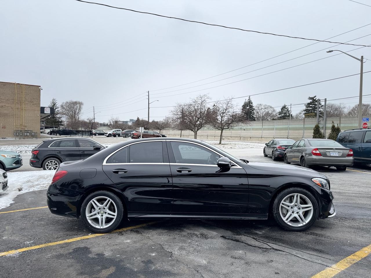 2017 Mercedes-Benz C-Class C300 4MATIC / CleanCarfax / MINT! Photo