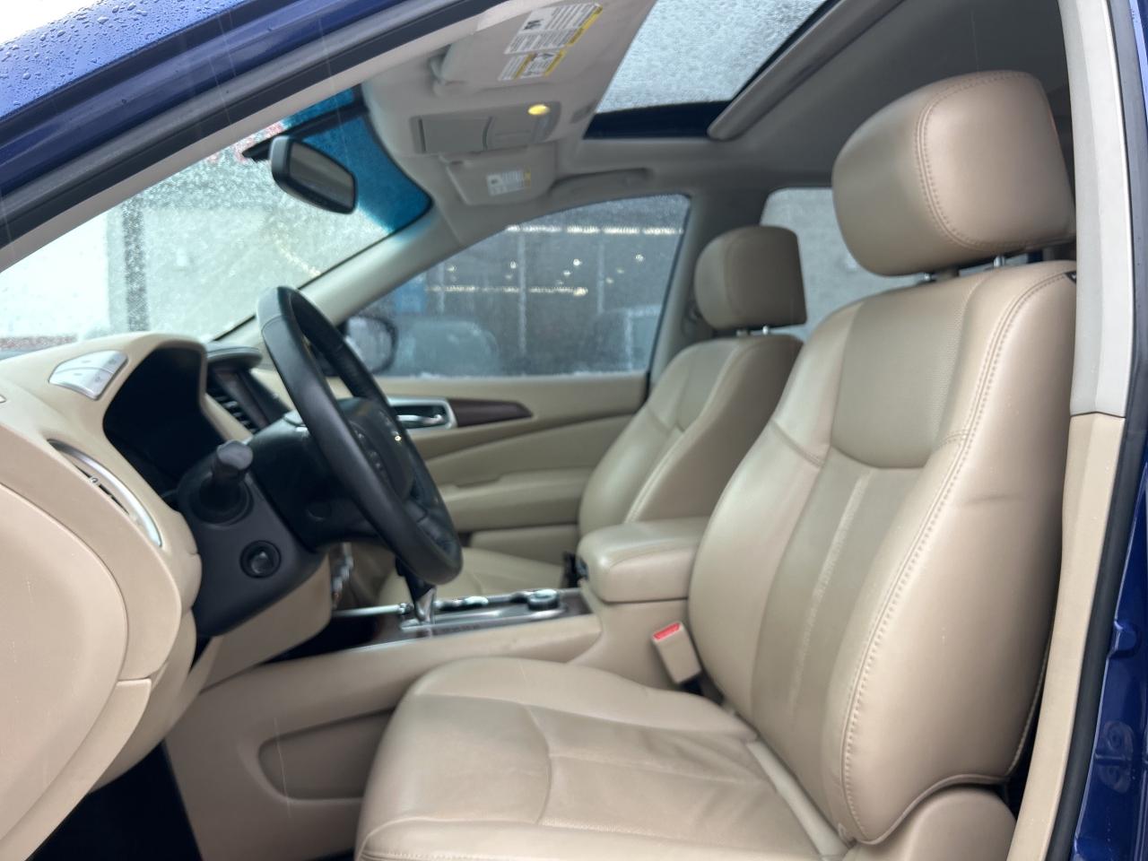 2018 Nissan Pathfinder 4x4 Platinum Photo