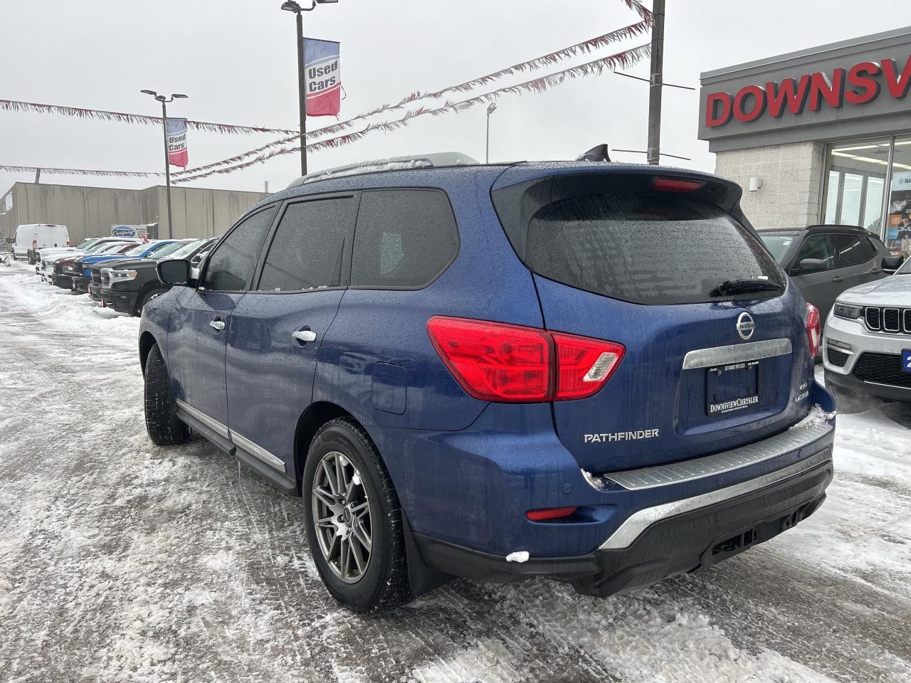 2018 Nissan Pathfinder 4x4 Platinum Photo