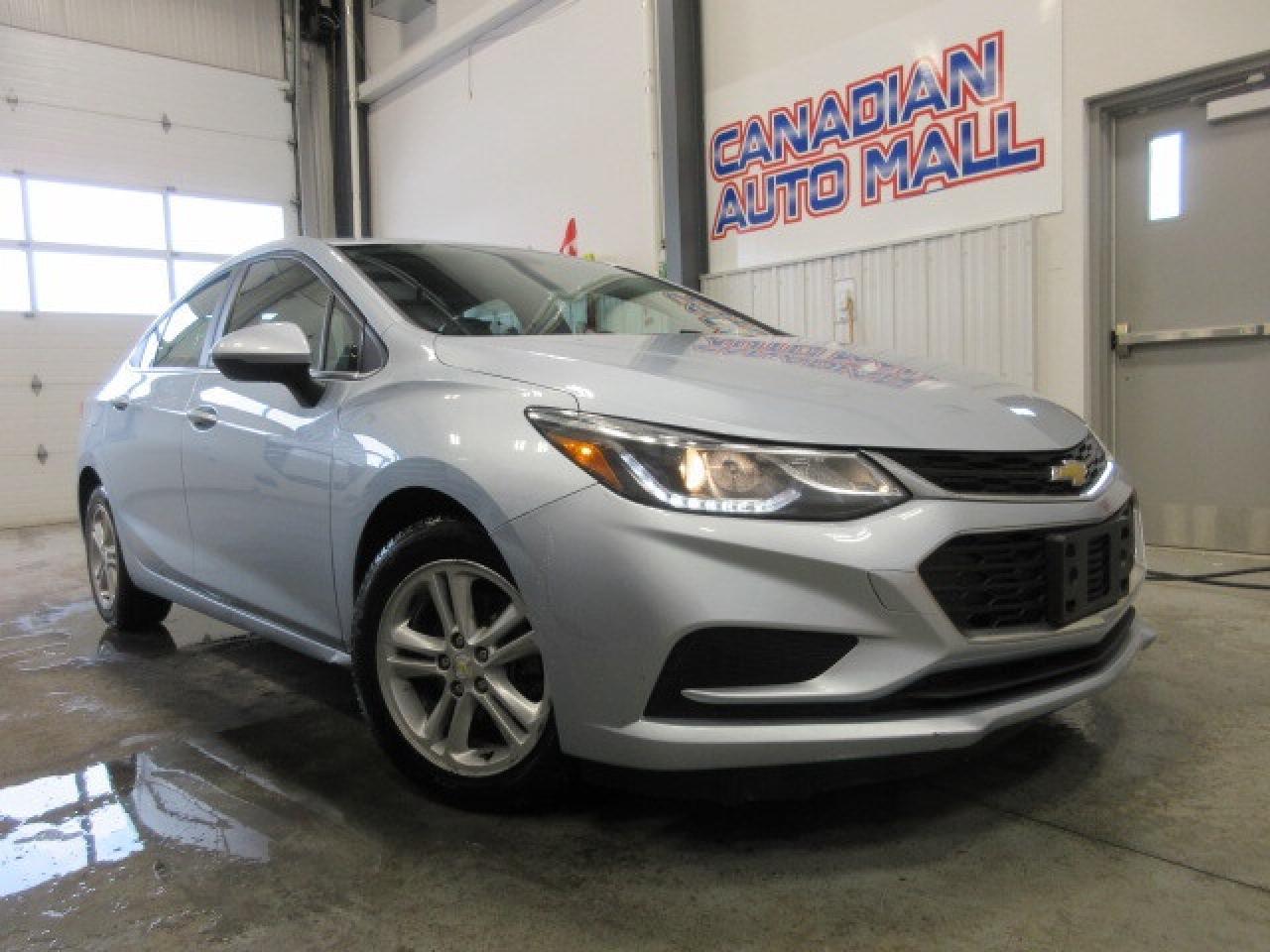 2017 Chevrolet Cruze LT, APPLE/ANDROID, A/C, BT, CAMERA, ALLOYS, 69K! Photo0