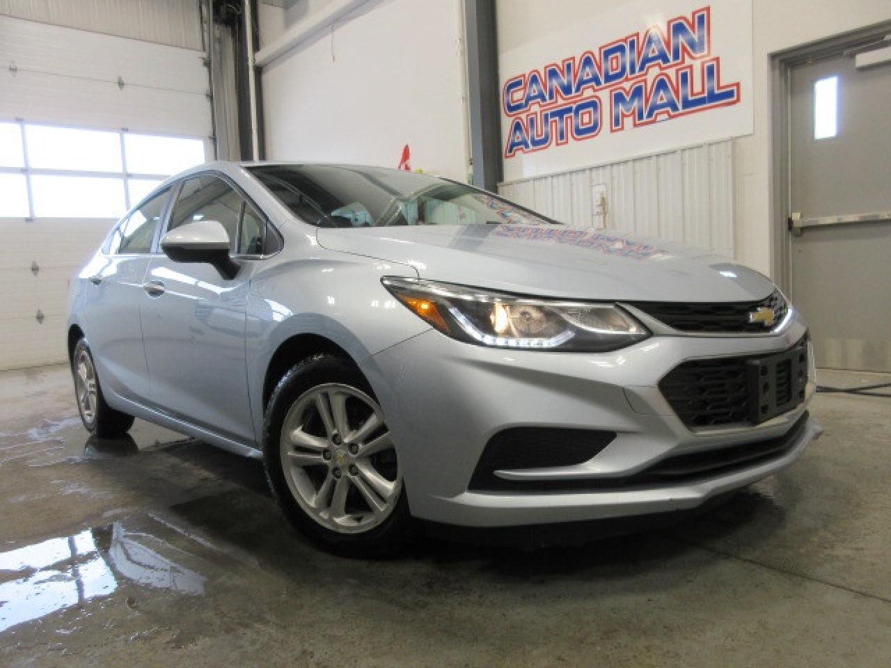 2017 Chevrolet Cruze LT, APPLE/ANDROID, A/C, BT, CAMERA, ALLOYS, 69K! Photo