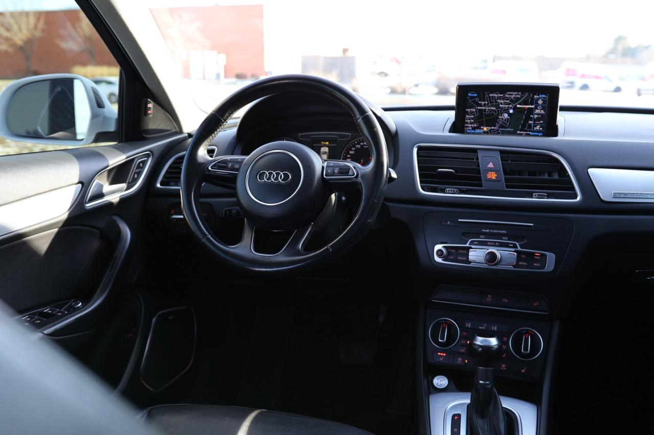 2017 Audi Q3 TECHNIK-S LINE-AWD/NAV/LEATHER/PANOROOF/B CAM/BLIS Photo