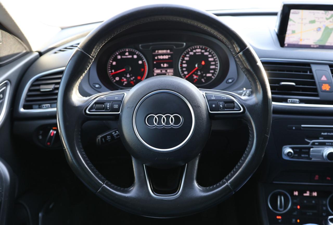 2017 Audi Q3 TECHNIK-S LINE-AWD/NAV/LEATHER/PANOROOF/B CAM/BLIS Photo