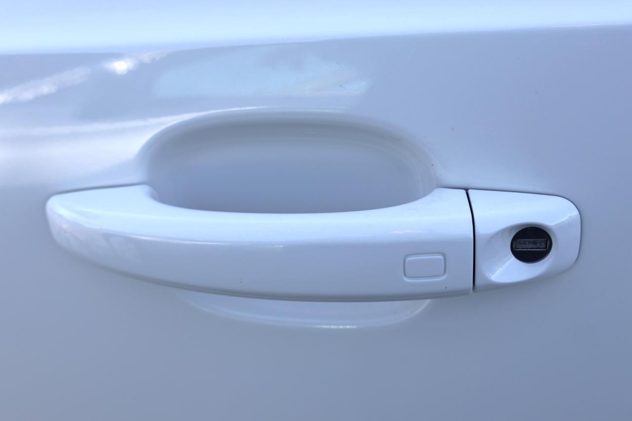 2017 Audi Q3 TECHNIK-S LINE-AWD/NAV/LEATHER/PANOROOF/B CAM/BLIS Photo