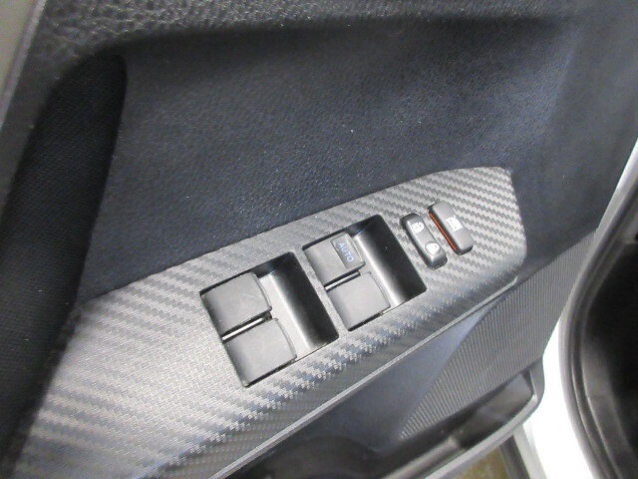 2015 Toyota RAV4 CLEAN CARFAX, AWD, 138K! Photo