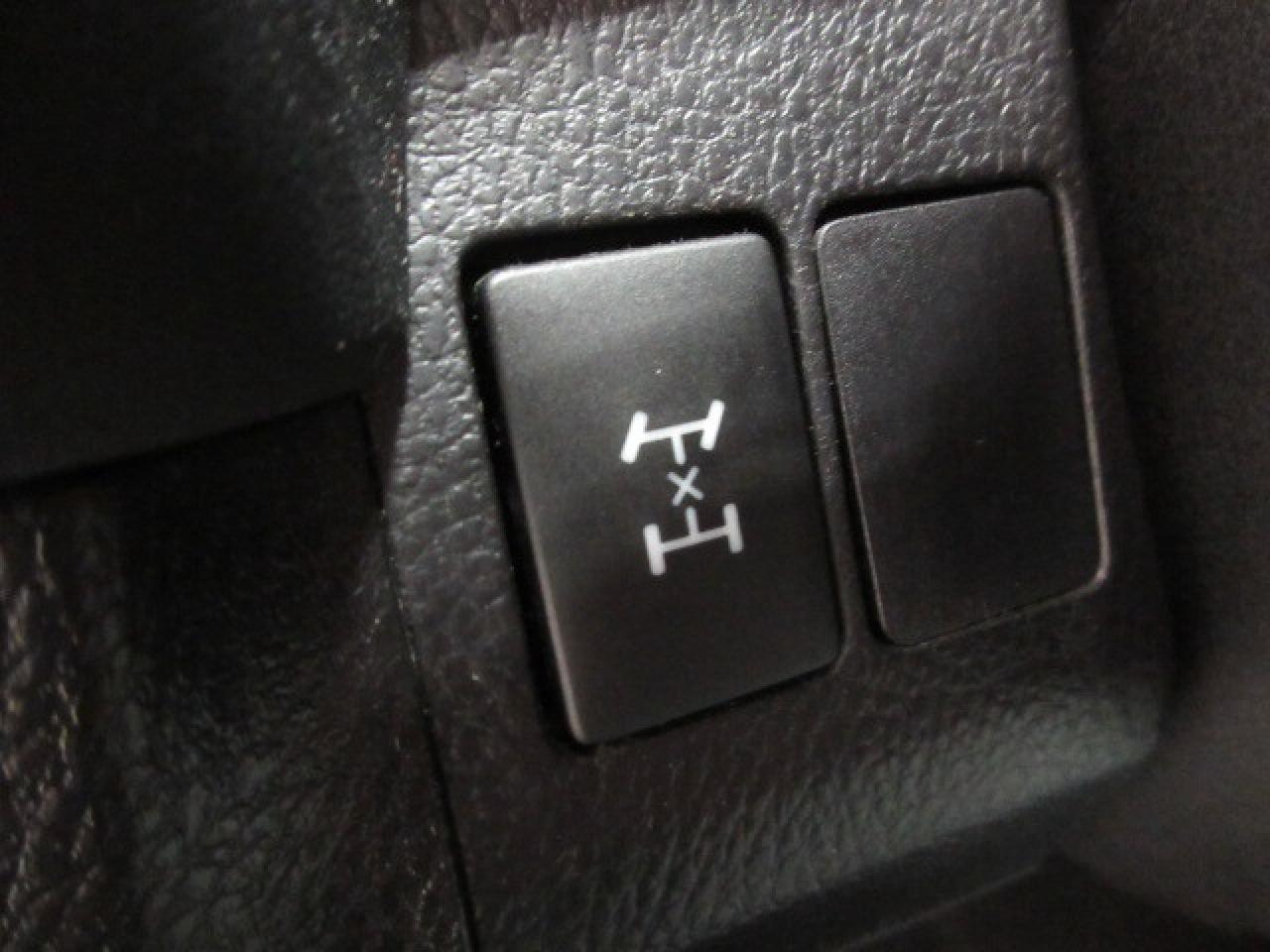 2015 Toyota RAV4 CLEAN CARFAX, AWD, 138K! Photo