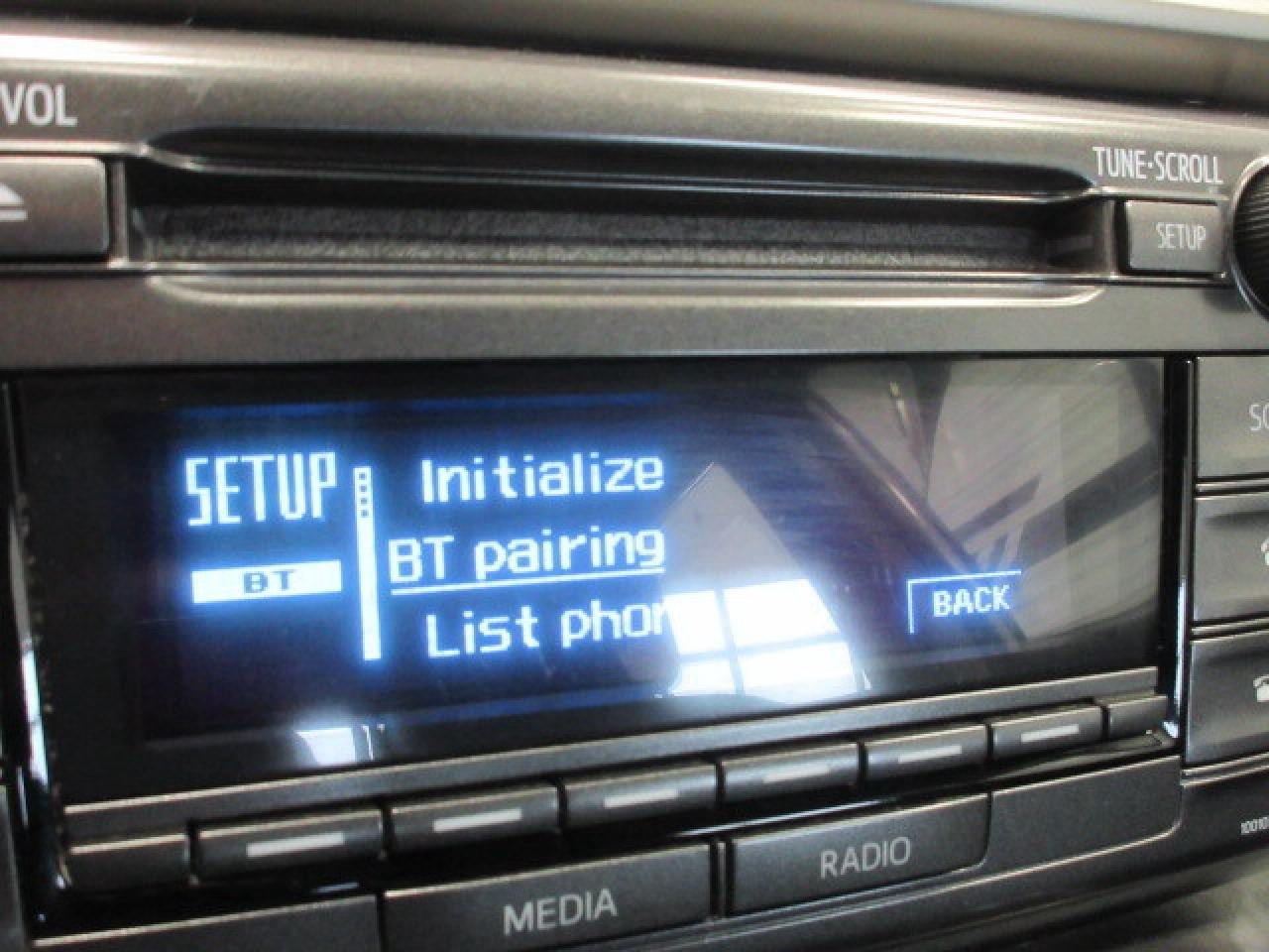 2015 Toyota RAV4 CLEAN CARFAX, AWD, 138K! Photo