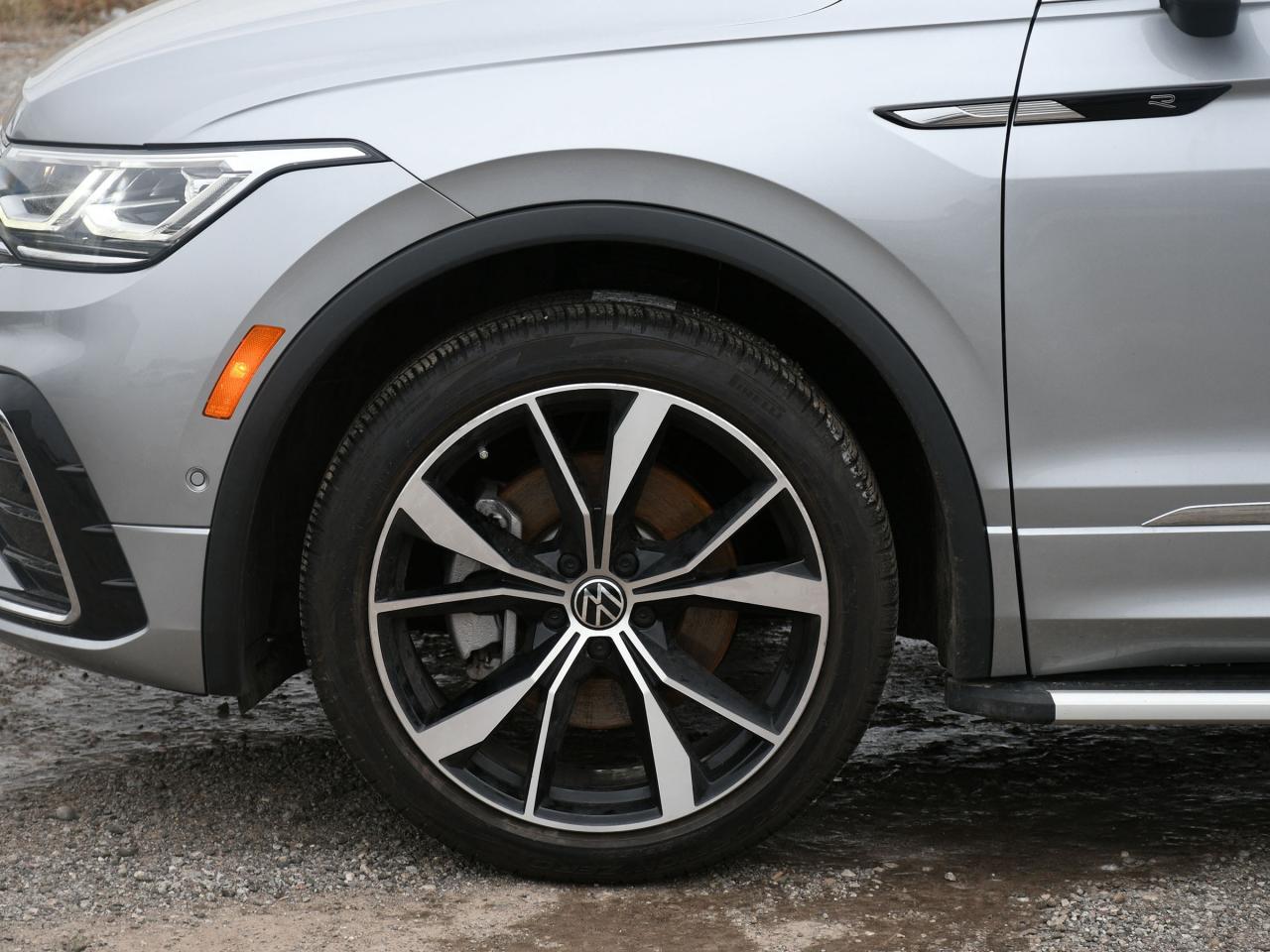 2022 Volkswagen Tiguan 4Motion Photo