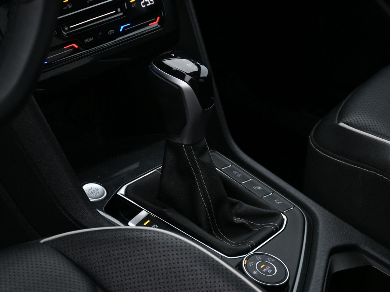 2022 Volkswagen Tiguan 4Motion Photo