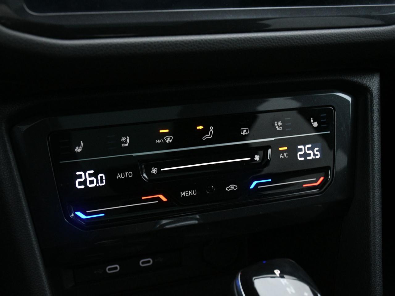 2022 Volkswagen Tiguan 4Motion Photo